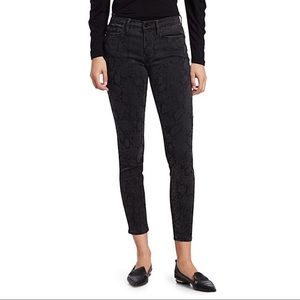 FRAME || Le Skinny De Jeanne Snakeskin Print